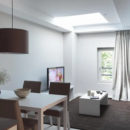 Rambla 102 Апартаменты