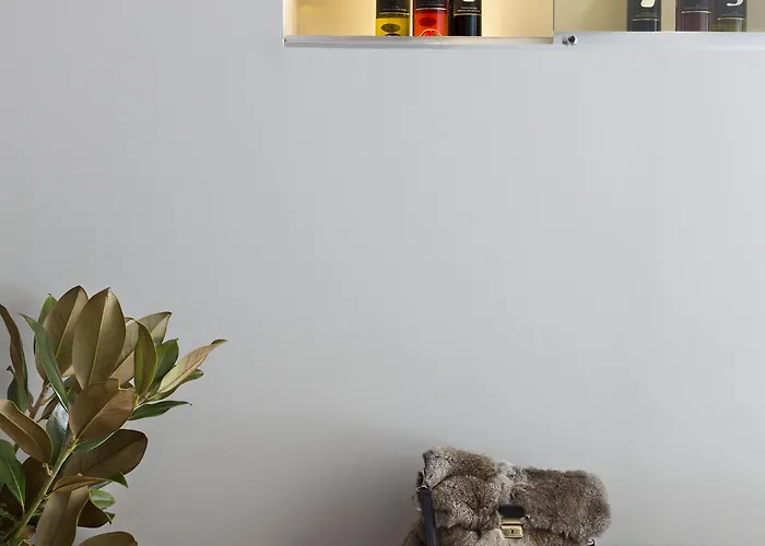 Apartment Rambla 102 *