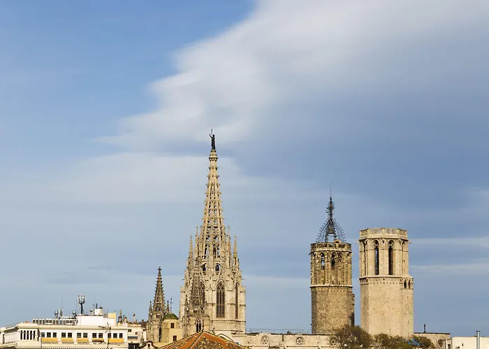 Apartmán Rambla 102 *