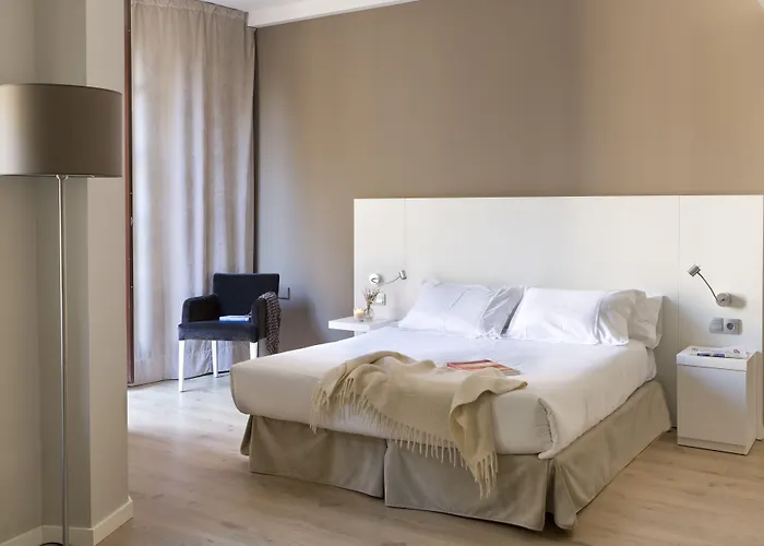 شقة رامبلا 102 *